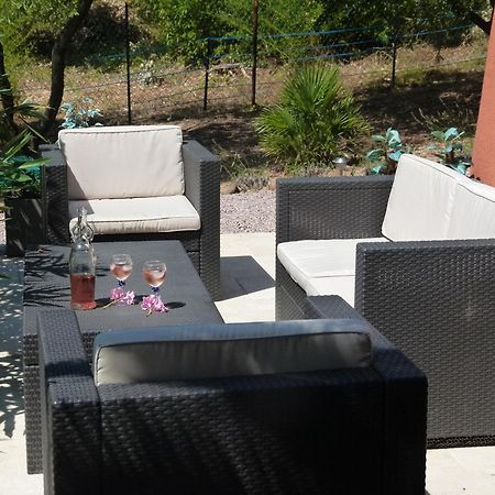 Soleil Rouge Apartment Лез Адре дьо л'Естерел Екстериор снимка