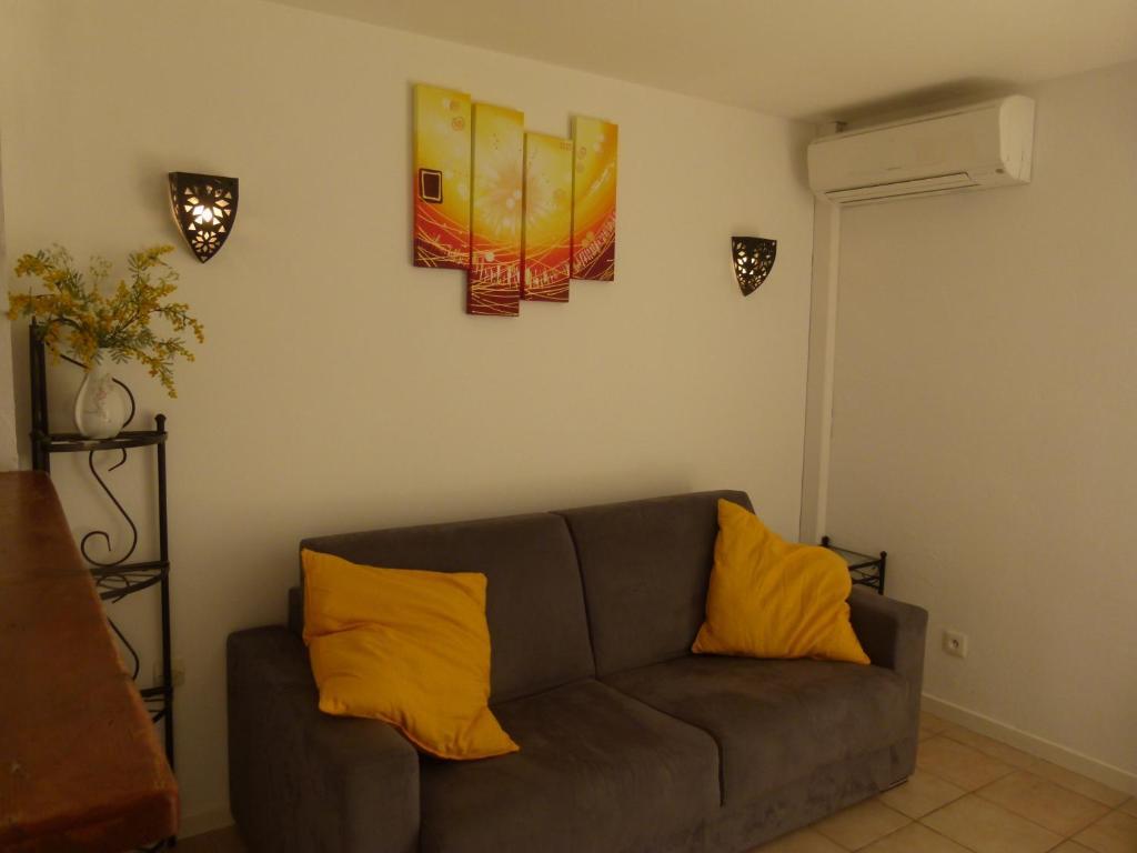Soleil Rouge Apartment Лез Адре дьо л'Естерел Стая снимка