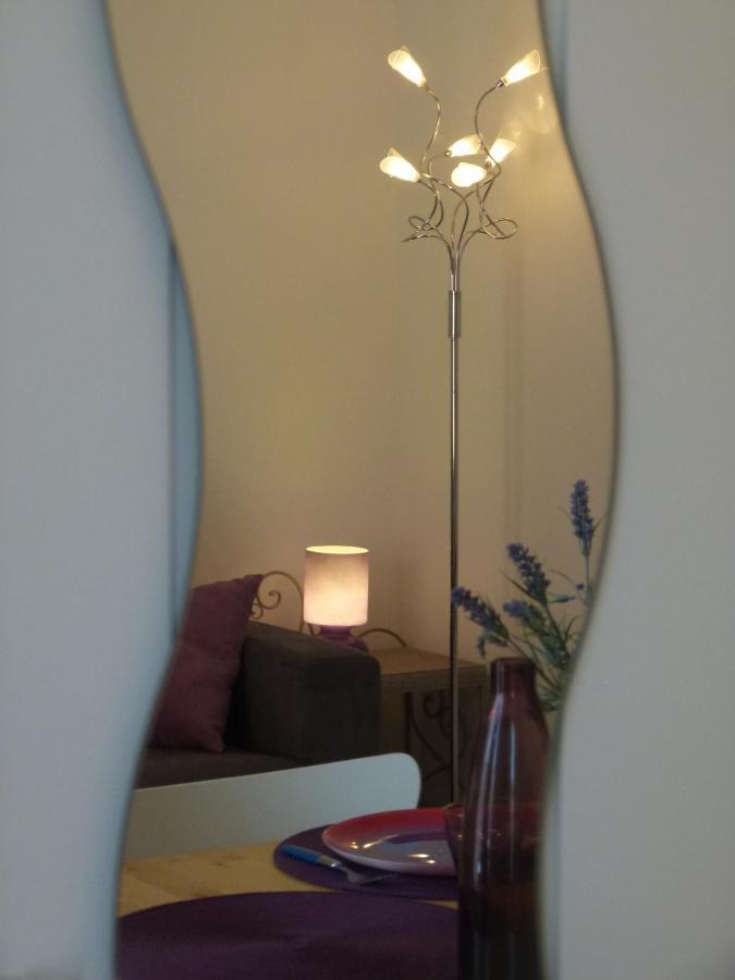 Soleil Rouge Apartment Лез Адре дьо л'Естерел Стая снимка